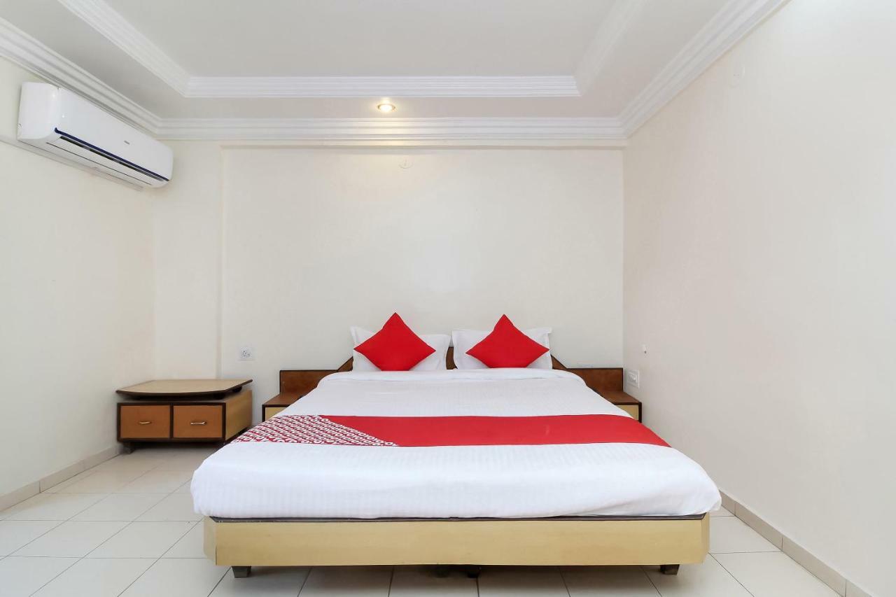 Oyo 29615 Chandraphool Garden Alandi Exterior foto